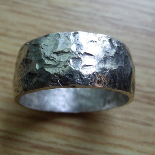 hammered-silver-ring-jewelry