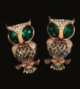 Green eyed "Hoots" owl brooch duette designed by A. Katz in 1944. Manufactured by Coro Craft Sterling 1994, pat. 138960. Earrings included in patent not shown.