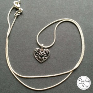 Pretty Heart Necklace